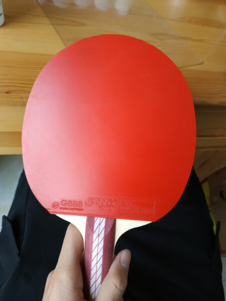 红双喜乒乓球是家中练习用的那种细轴软竿无球台乒乓球吗？