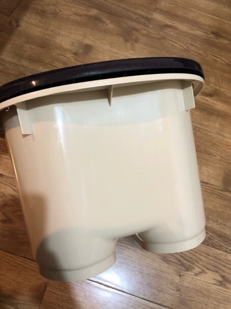 青苇浴室塑料泡脚桶洗脚盆两个桶爹一起 ，有多高？想放到洗脸池柜子下面。
