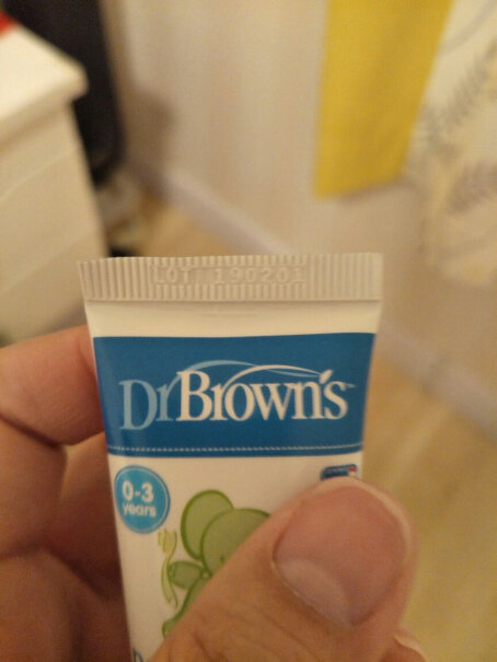婴儿口腔清洁布朗博士DrBrown's儿童牙刷口腔清洁训练牙刷到底是不是智商税！告诉你哪款性价比高？