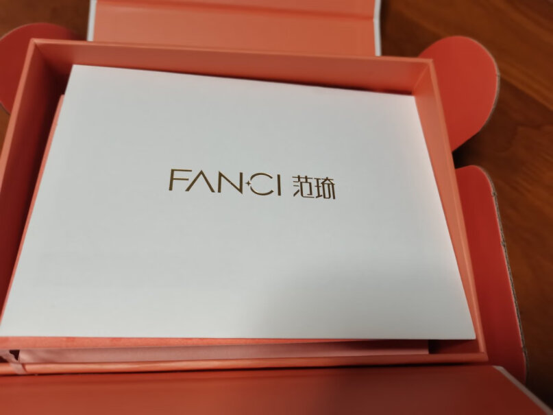 范琦（Fanci）项链Fanci范琦银饰相伴项链女925银爱心吊坠学生锁骨链情人节生日礼物送女友老婆女生纪念日相伴项链评测哪款值得买,性能评测？