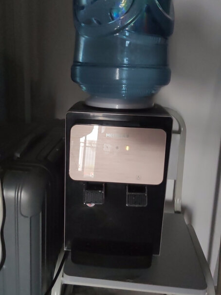 美菱饮水机请问已用的朋友，这款台式饮水机是多大尺寸？