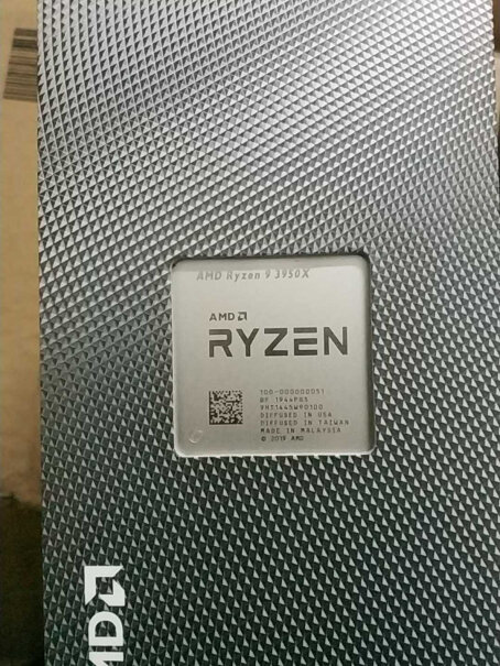 AMD R7 3800X 处理器3950x配哪个主板最好最合适？！