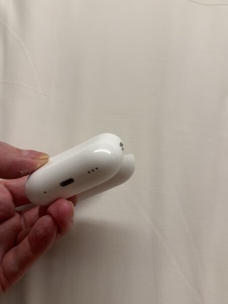 AppleMTJV3CH/A买了USB- C的这款，之前的闪电充电器还能用吗？