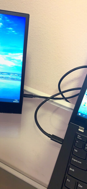 联想便携显示器15.6英寸IPS屏Type-C显示屏可以当作笔记本副屏看视频，笔记本主频打游戏？