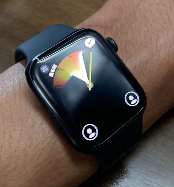 Apple Watch SE 2022款手表请问大家44 蜂窝多少钱到手？