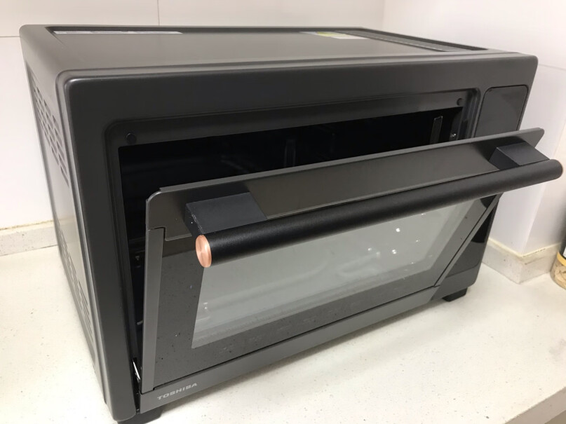 东芝电烤箱家用台式大容量双层温控烤箱这个烤箱温度调整只能精确到10度吗？
