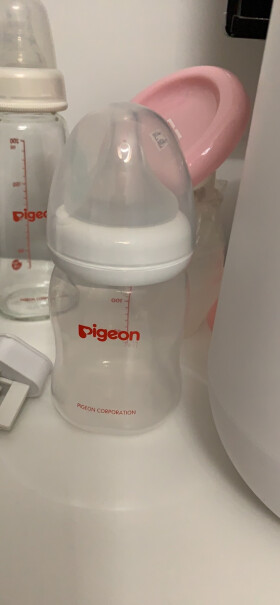 贝亲Pigeon可以用接小白熊的吸奶器吗？