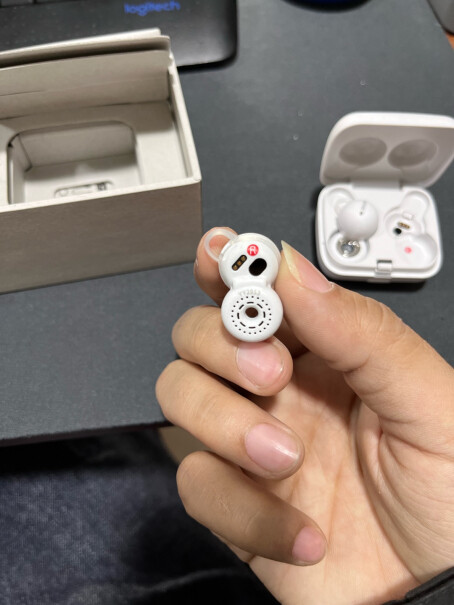 索尼（SONY）LinkBuds 真无线 开放式 蓝牙耳机 IPX4防水 环形振膜 高清通话 适用于相对于其他的非降噪耳机(AirPods什么的)，会不会声音偏小？