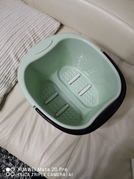 青苇浴室塑料泡脚桶洗脚盆这个桶大吗？高度多少，长度和宽度多少？