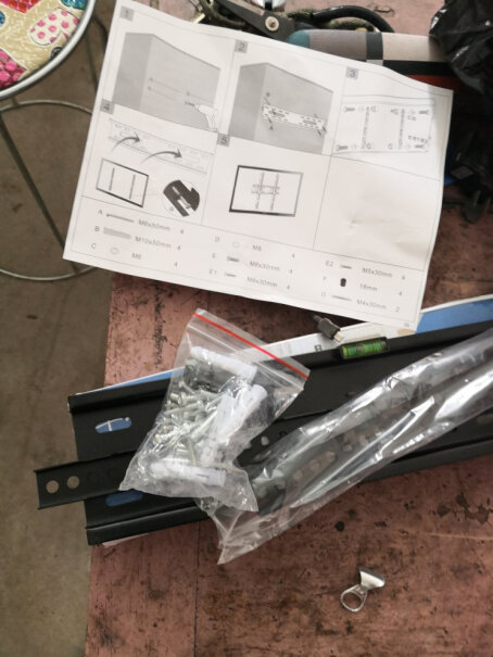 卓动电视挂支架32-65英寸TCI65寸的能用吗？