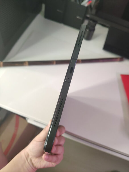 xiaomi112.5K120Hz高清平板小米英寸送电容笔吗？