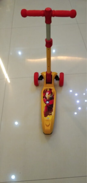 儿童滑板车迪士尼漫威儿童滑板车玩具车摇摆车脚踏车闪光可折叠升降3-6岁究竟合不合格,值得买吗？