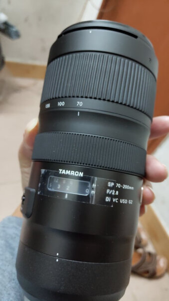腾龙A032 24-70mm F/2.8变焦镜头大家好，请问一下2代和一代一样是外变焦吗？