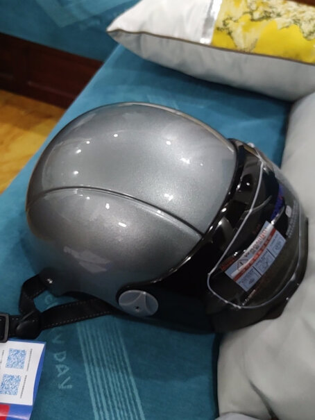 永久3C认证款骑行助力车头盔符合电动车上路的最新标准要求吗？