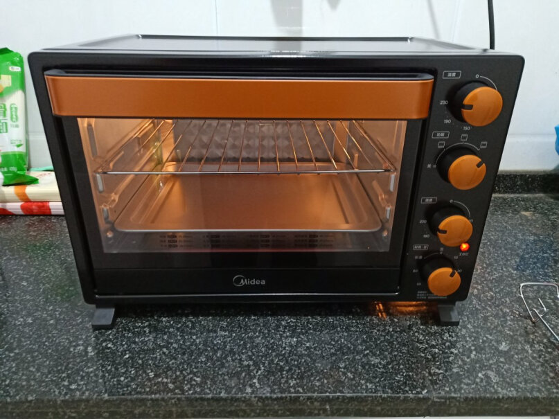 美的T3-L326B家用多功能电烤箱散热怎么样？