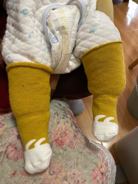 好奇鱼0-5岁婴儿袜子宝宝八个多月穿能穿合适吗？