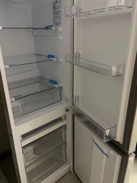 统帅BCD-180LLC2E0C9这个冰箱好用吗？乡村送货上门吗？