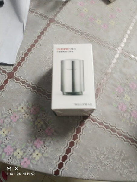 维艾啤酒开瓶器创意自动啤酒起子起瓶器启瓶器启子鸡尾酒具这个我用筷子不是更直接，或者往桌角拍一下就下来了？