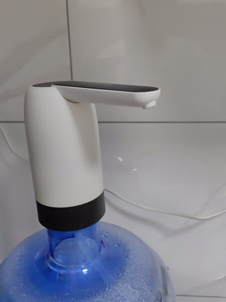 荣事达桶装水抽水器电动出水「白色标准款」品牌口碑如何？图文评测剖析真相？