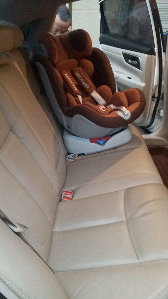 安全座椅安默凯尔汽车儿童安全座椅isofix硬接口来看看图文评测！评测质量好不好？