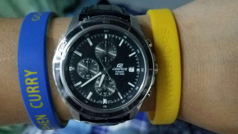 卡西欧手表EDIFICE钢表带能换到皮表带？
