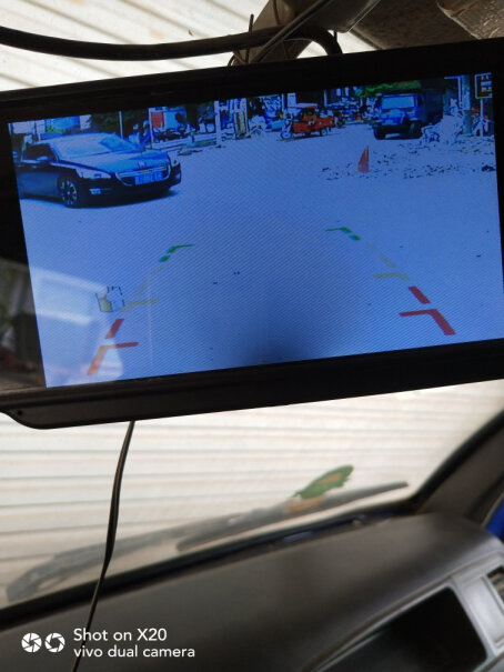 倒车雷达鹿途汽车倒车摄像头大巴后视影像货车航空头分析应该怎么选择,评测质量好吗？