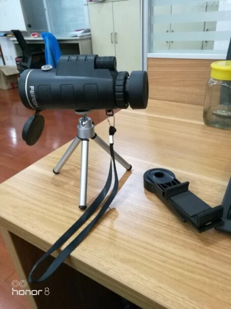 菲莱仕单筒望远镜高倍高清微光夜视观鸟镜演唱会儿童望远镜T19可以透视吗？