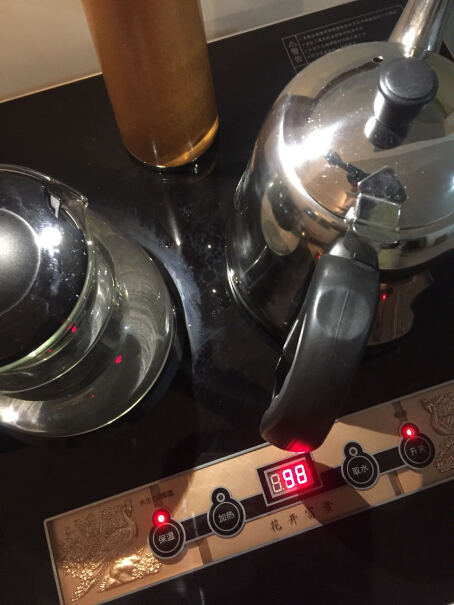 司迈特Q5茶吧机家用饮水机加大尺寸立式下置式温热型水龙头是什么材质的？塑料吗？