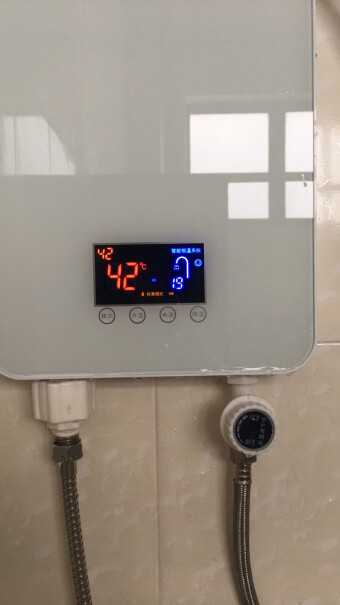 电热水器优姆即热式电热水器快速直热型变频恒温评测好不好用,评测质量好吗？