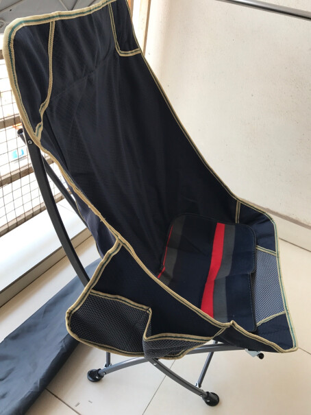 悠度躺椅午休折叠椅午睡椅底部透气的网布会不会坐坏。