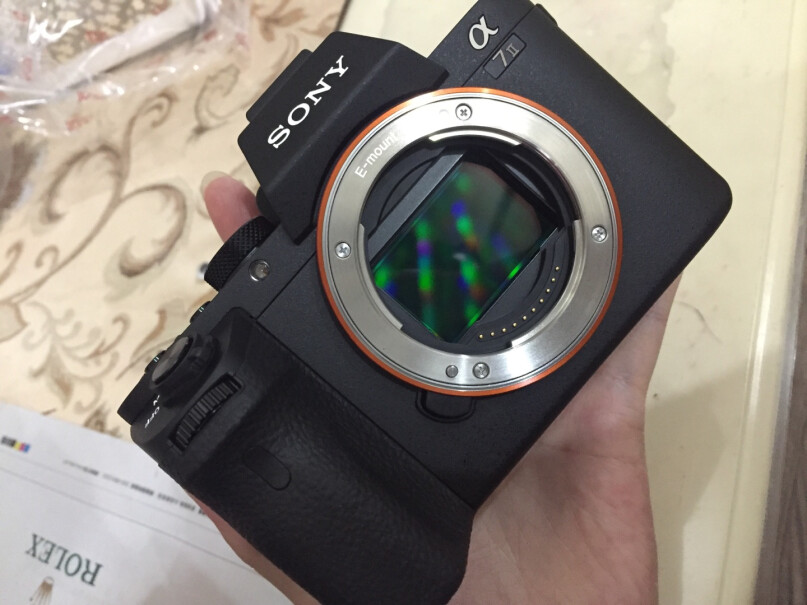 SONY Alpha 7 II 微单相机除AUTO拍照模式外，其他什么M S A P模式拍照片成片时很糊怎么整？