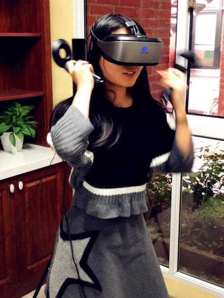 VR眼镜大朋VR E3C DPVR头盔测评结果震惊你！功能真的不好吗？