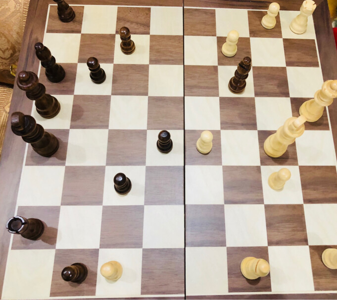 国际象棋梁威国际象棋木质大号可折叠棋盘+实木棋子内嵌式质量好吗,测评结果让你出乎意料！