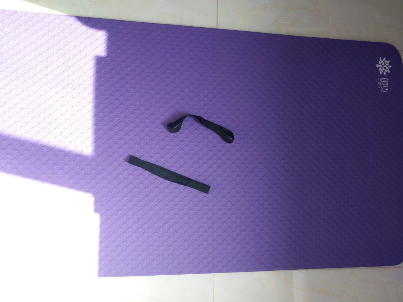 奥义瑜伽球75cm加厚防滑健身球为什么紫色的比其它颜色的重一点？