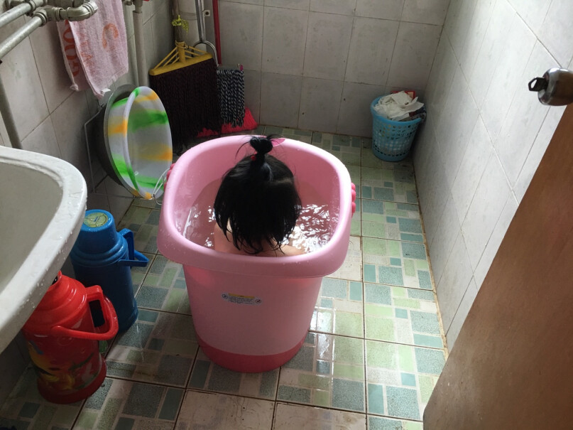 世纪宝贝儿童沐浴桶宝宝洗澡桶几个月的小宝宝可以用吗？最小几个月可以用？