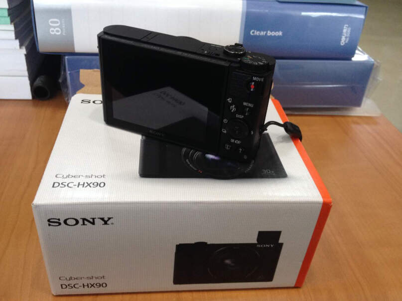 索尼DSC-HX60数码相机数码相机这个可以自拍吗，翻转过来时？