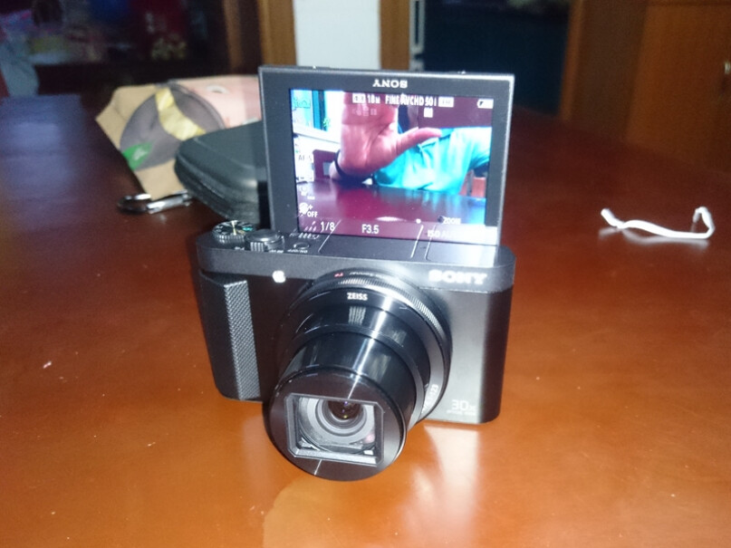 索尼DSC-HX60数码相机请问夜景拍如何？