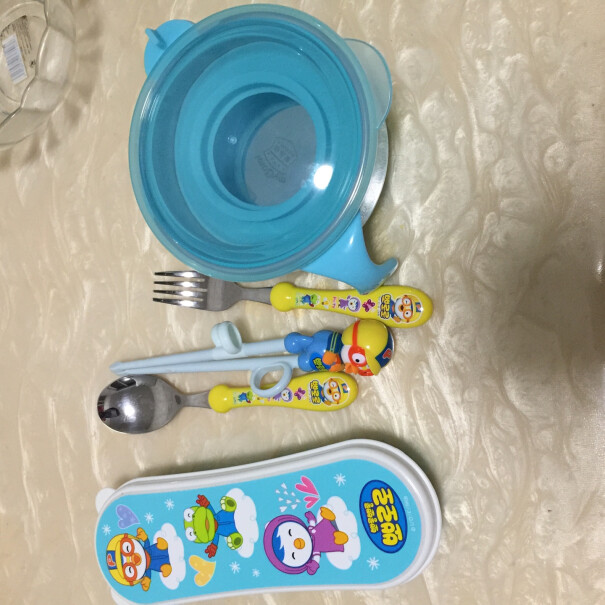 Edison韩国进口宝宝一岁八9个月了，可以用这款筷子吗？