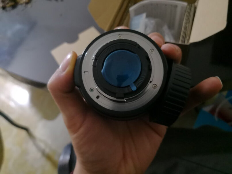 永诺YN35mm F2N 定焦镜头尼康D7200能用吗？
