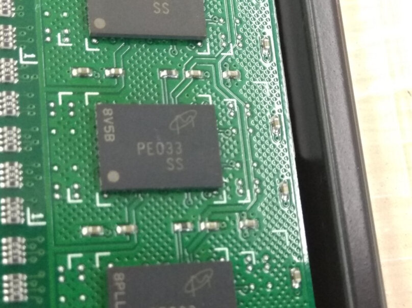 协德台式机内存条 DDR3 4G PC3-12800主板是神舟H61MXP，CPU是i5 2400 能不能用？