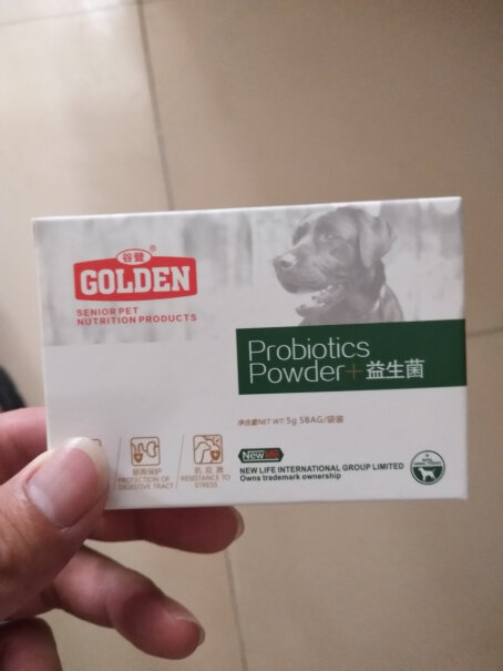 谷登猫咪化毛膏120g幼猫营养膏一岁半蓝猫，最近几天精神不振，呕吐，排便困难，不愿意吃东西，从症状看像是得了毛球症。吃这个化毛膏能治疗毛球症吗？还是只能缓解预防？