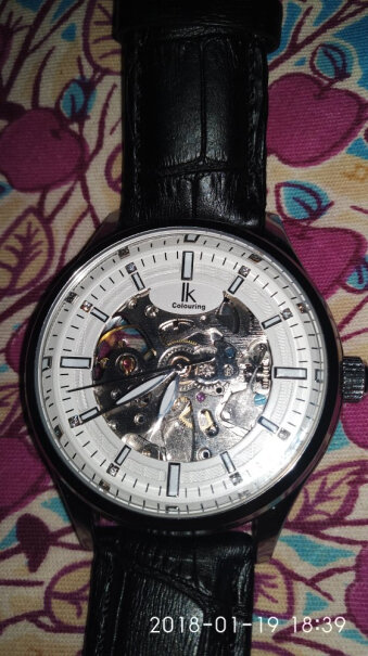 阿帕琦IK手表镂空全自动夜光机械表手表后面玻璃坏了可以保修吗？