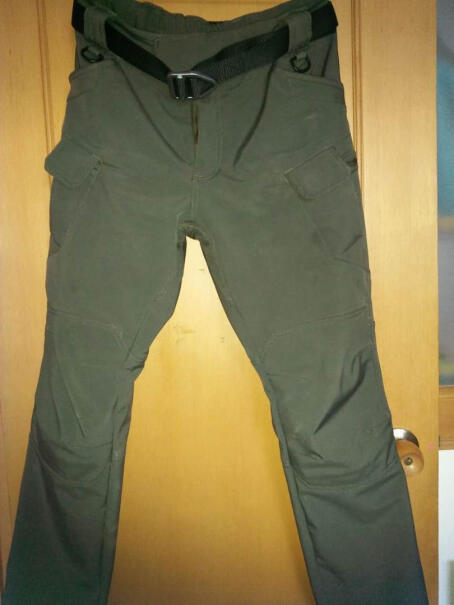冲锋衣裤VIPERADE砂石执政官IX7城市战术软壳裤评价质量实话实说,3分钟告诉你到底有没有必要买！