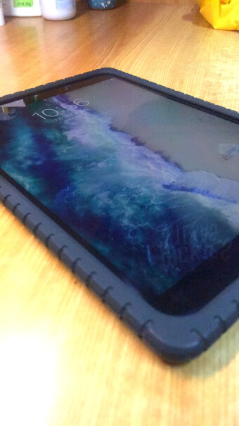 平板电脑配件亿色苹果新iPad钢化膜要注意哪些质量细节！质量值得入手吗？