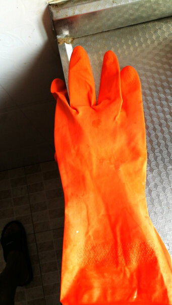 洁成灵巧天然乳胶家务手套大号洗碗洗衣手套这款手套里面有绒的么？