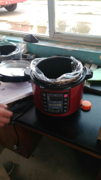 美的电压力锅一锅双胆智能家用大容量6升请问有二升的没？
