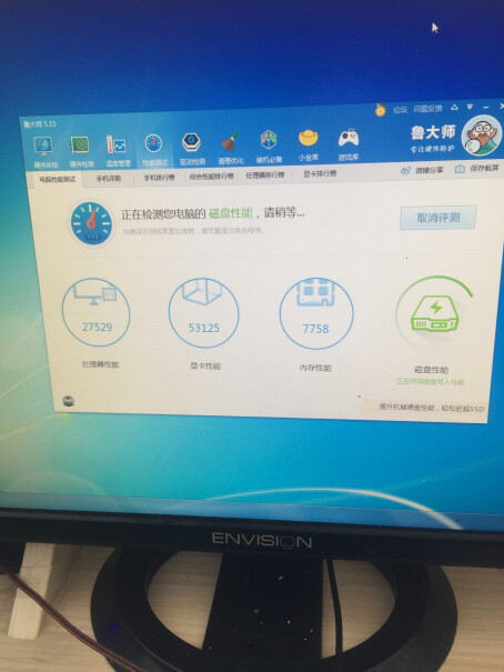 铭影GTX1050 2G显卡显卡怎么装？