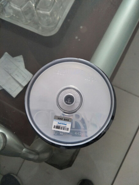 飞利浦CD-RW刻出来的cd不能在车上播放，大家用什么刻录的！是不是机子问题？