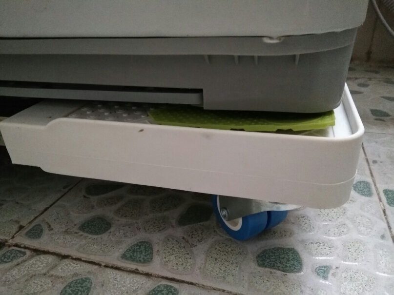 Brateck北弧海尔洗衣机底座如何将沉重的西门子冰箱放到底座上？
