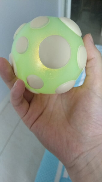 儿童玩具球比乐B.Toys玩具球婴幼4合1安全环保发光功能球套装礼物深度剖析测评质量好不好！质量不好吗？